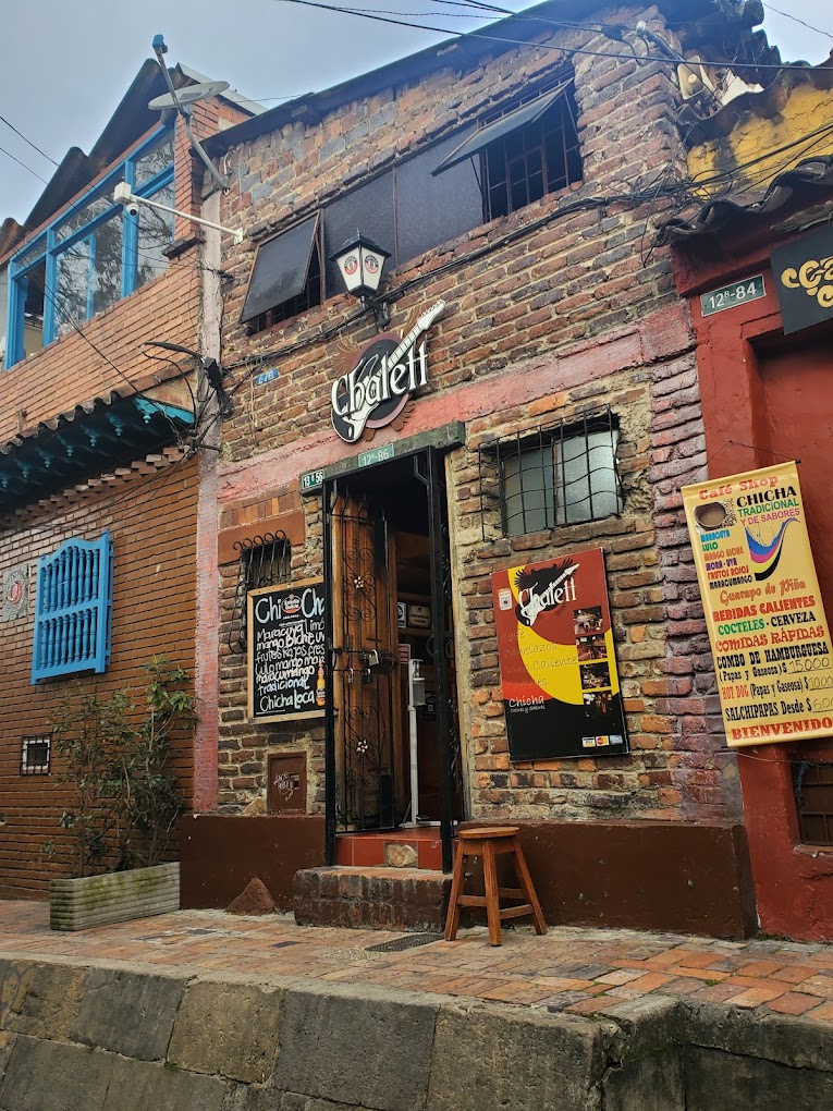 Chalett calle embudo