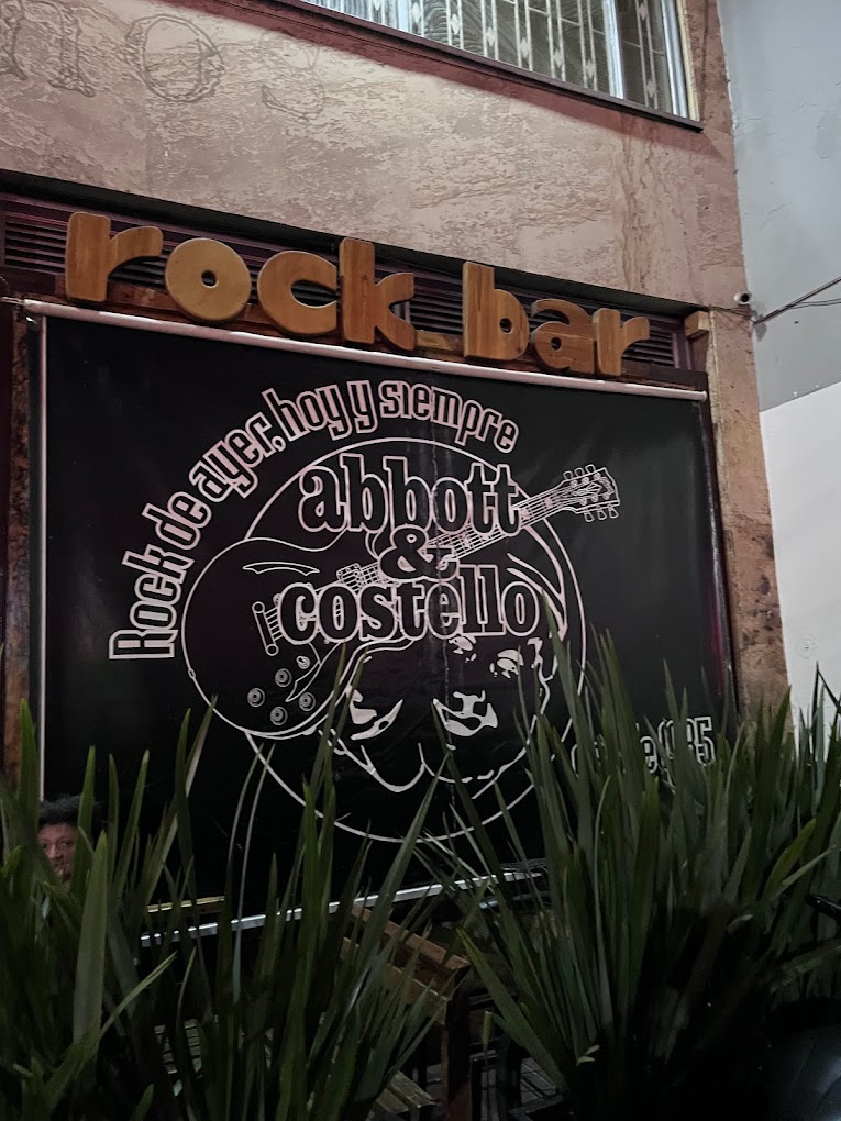 Abbot Rock Bar, Abbott & Costello